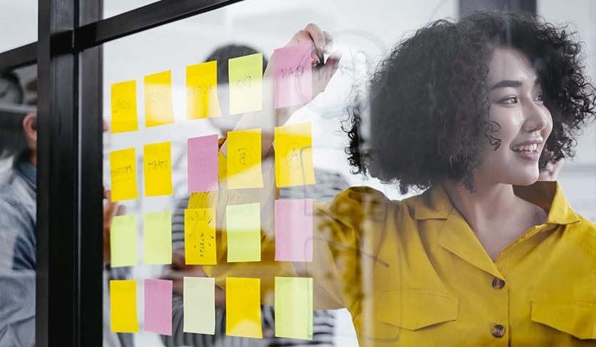 Tagging data in Leon